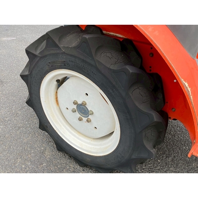 KUBOTA トラクター KB16