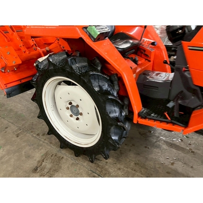 KUBOTA トラクター L1-195