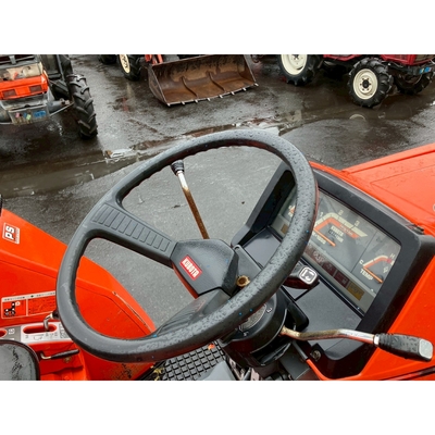KUBOTA トラクター L1-235D
