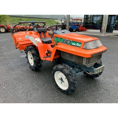 KUBOTA トラクター XB1