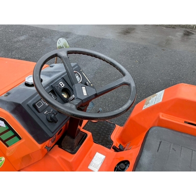 KUBOTA トラクター XB1