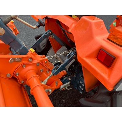 KUBOTA トラクター XB1