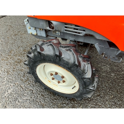 KUBOTA トラクター X20