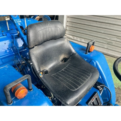 ISEKI トラクター TU1400