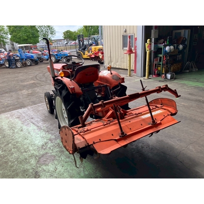 KUBOTA トラクター L1501S