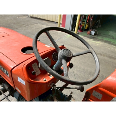 KUBOTA トラクター L1501S