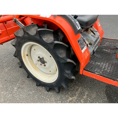 KUBOTA トラクター A-175