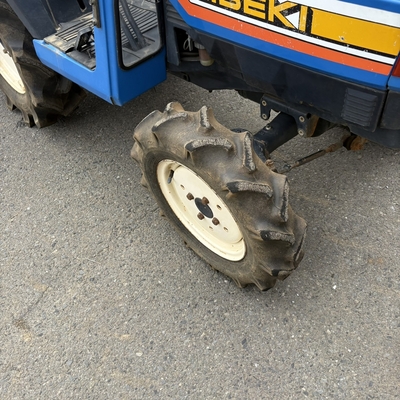 ISEKI トラクター TU145F