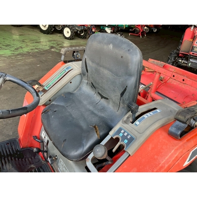YANMAR トラクター F6D