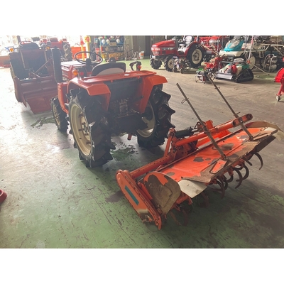 KUBOTA トラクター  B1600D