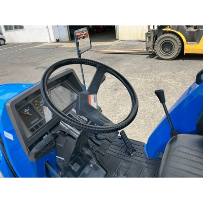 ISEKI トラクター TA317F