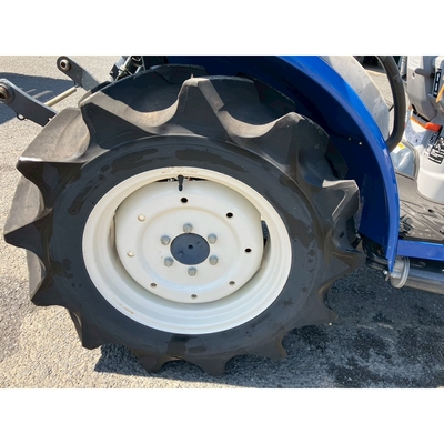 ISEKI トラクター 