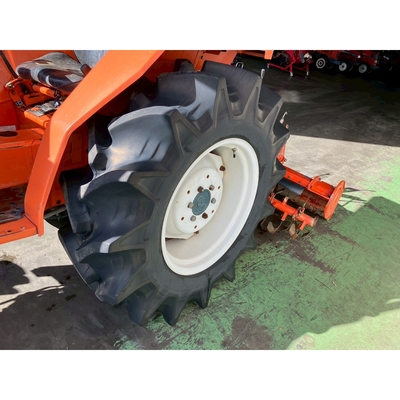 KUBOTA トラクター L1-R28D