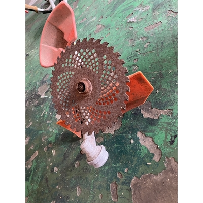  草刈機 