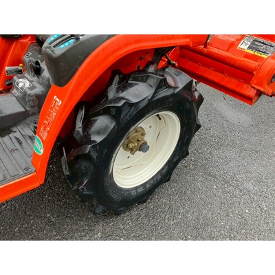 KUBOTA トラクター GB14