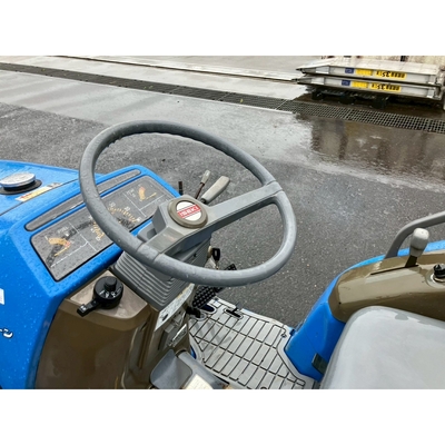 ISEKI トラクター TF173F