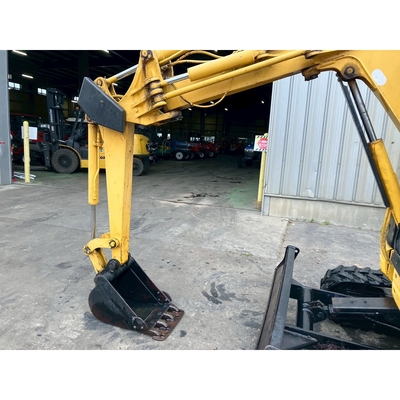 KOMATSU ミニバックホー 