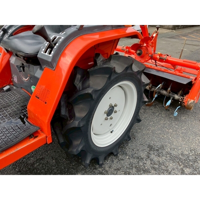 KUBOTA トラクター A15
