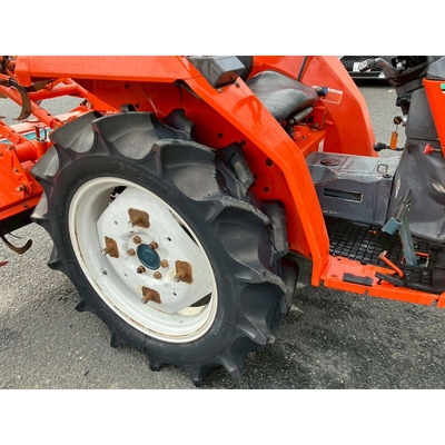 KUBOTA トラクター L1-225