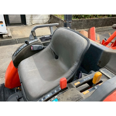 KUBOTA トラクター 