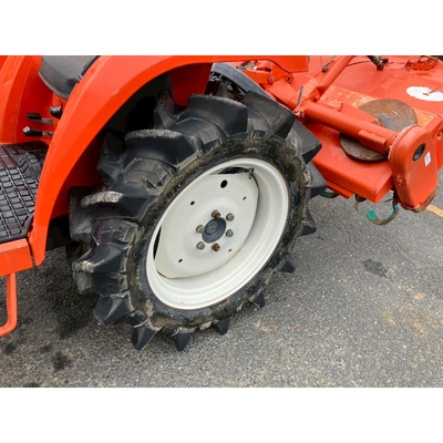 KUBOTA トラクター X20