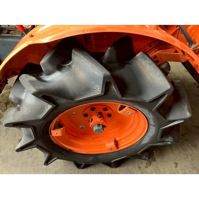 KUBOTA トラクター B7001D
