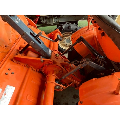 KUBOTA トラクター B7001D