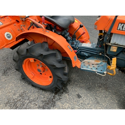 KUBOTA トラクター B5001
