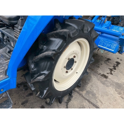 ISEKI トラクター TA235F