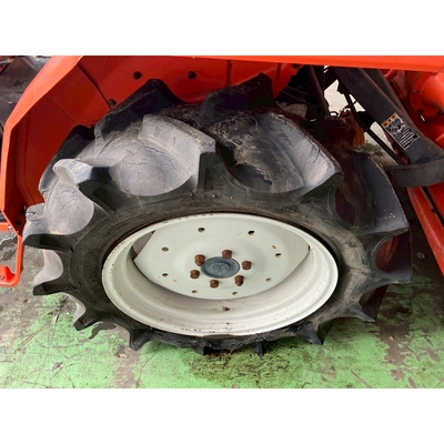 KUBOTA トラクター L1-215D
