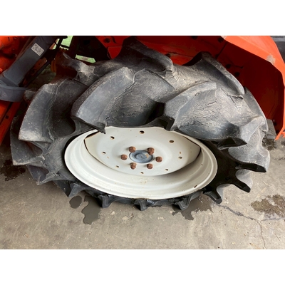 KUBOTA トラクター L1-215D