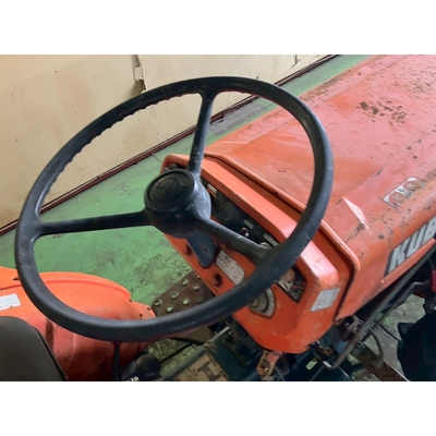 KUBOTA トラクター B7001D