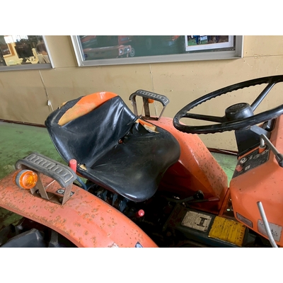 KUBOTA トラクター B1400D