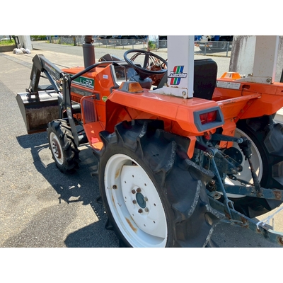 KUBOTA トラクター L1-22D