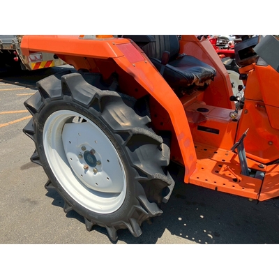 KUBOTA トラクター L1-22D