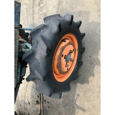 KUBOTA トラクター B7001D