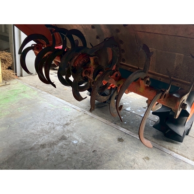 KUBOTA トラクター B7001D