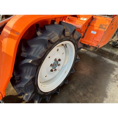 KUBOTA トラクター  B1600D