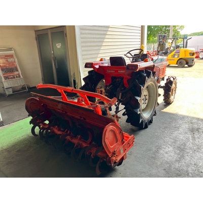KUBOTA トラクター L1-245