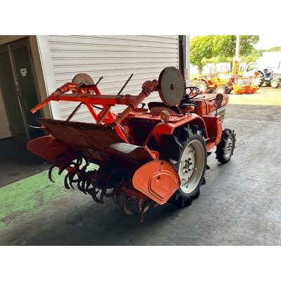 KUBOTA トラクター  B1600D