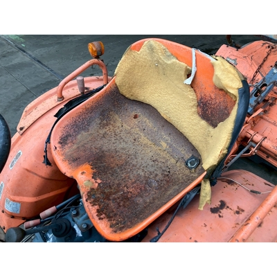 KUBOTA トラクター B7001D