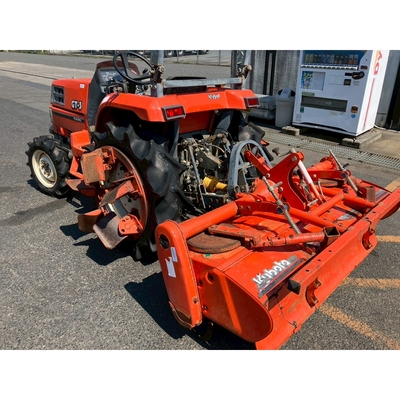 KUBOTA トラクター GT3