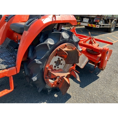 KUBOTA トラクター GT3