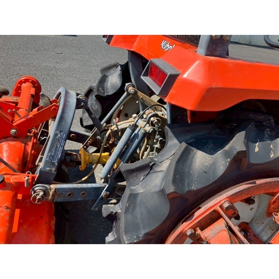 KUBOTA トラクター GT3
