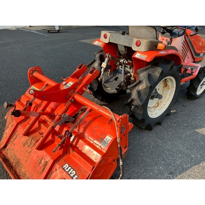 KUBOTA トラクター B52