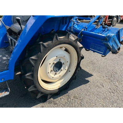 ISEKI トラクター TA207F