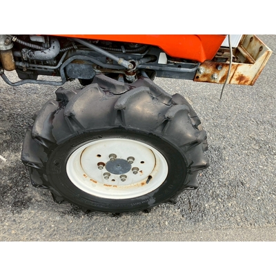 KUBOTA トラクター GB20