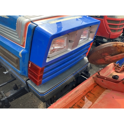 ISEKI トラクター TA262F