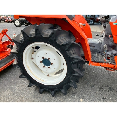 KUBOTA トラクター L1-245