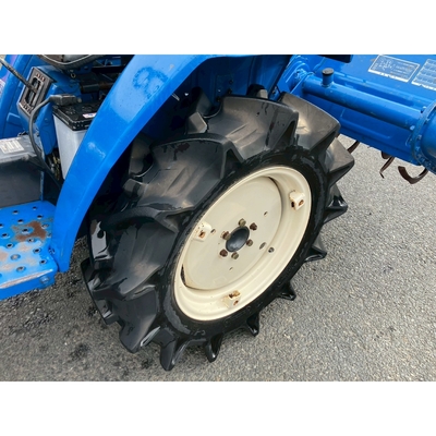 ISEKI トラクター TU1500F